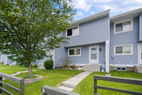 3-195 Manora Pl Ne, Calgary, AB, T2A5J8 | Card Image