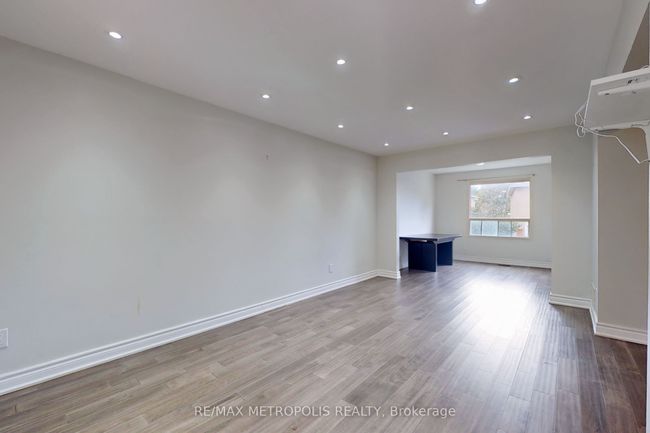 11 Noake Cres, House other with 3 bedrooms, 3 bathrooms and 4 parking in Ajax ON | Image 7