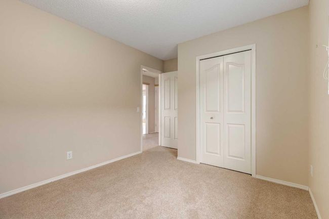 191 Sienna Park Drive Sw, House other with 4 bedrooms, 4 bathrooms and 4 parking in Calgary AB | Image 31