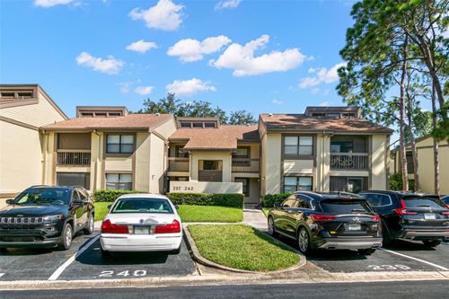 237-237 Woodlake Wynde, OLDSMAR, FL, 34677-2155 | Card Image