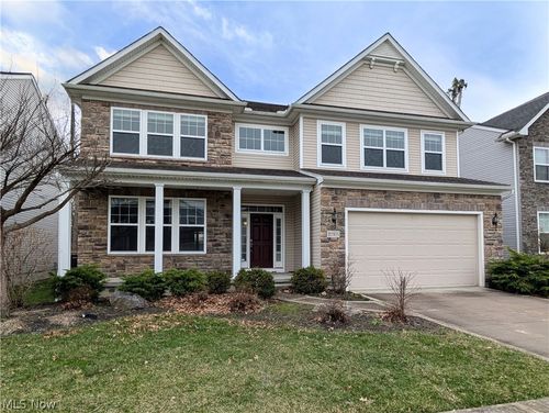 32815 Rebecca Ln, Avon Lake, OH, 44012-3705 | Card Image