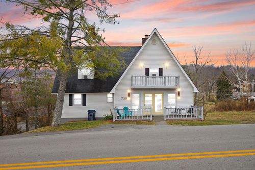 735 Caudill Ln, London, KY, 40741-3019 | Card Image