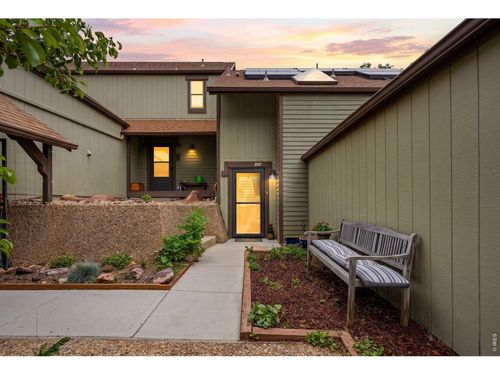 3737 Telluride Cir, Boulder, CO, 80305-7243 | Card Image