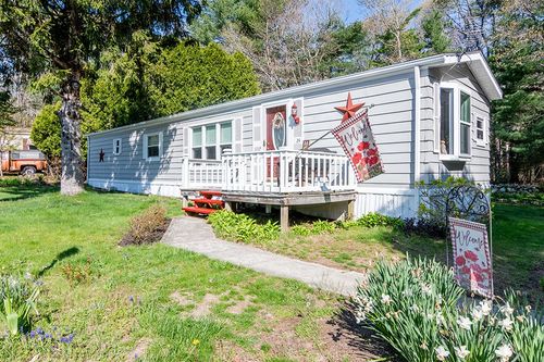 465 Gardiner Rd, Richmond, RI, 02892-1181 | Card Image