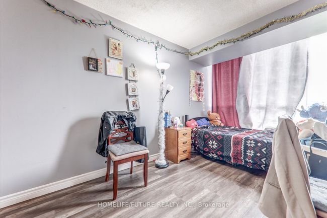 1004 - 12 Laurelcrest St, Condo with 2 bedrooms, 1 bathrooms and null parking in Brampton ON | Image 16