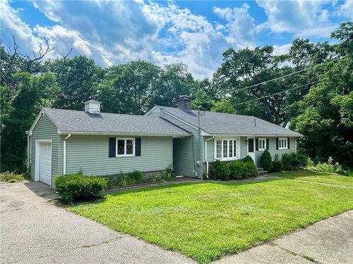 182 Highland St, Woonsocket, RI, 02895-1844 | Card Image
