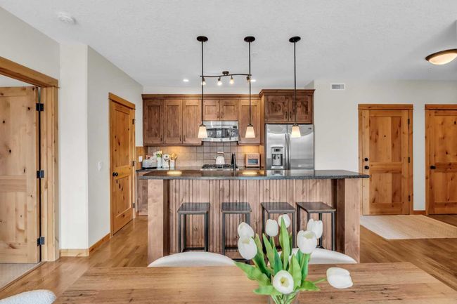 201 - 2100B Stewart Creek Dr, Condo with 2 bedrooms, 3 bathrooms and 1 parking in Canmore AB | Image 15