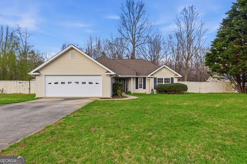 241 Tommy Irvin Rd, Mount Airy, GA, 30563-2325 | Card Image