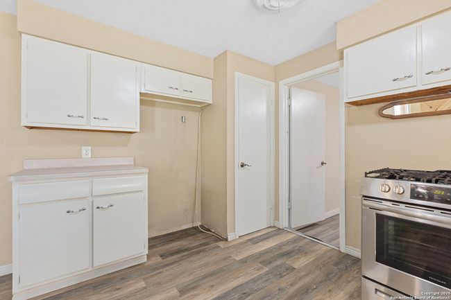 5509 Crosswind Dr, House other with 3 bedrooms, 2 bathrooms and null parking in Windcrest TX | Image 12