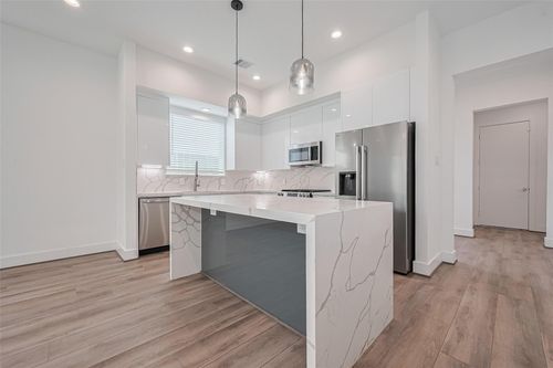 3510 Hadley St, Houston, TX, 77004-2144 | Card Image