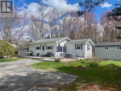 78 Hillcrest Rd, Chester Basin, NS, B0J1K0 | Card Image