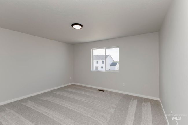 5289 E Grizzly St, House other with 4 bedrooms, 3 bathrooms and 3 parking in Nampa ID | Image 16