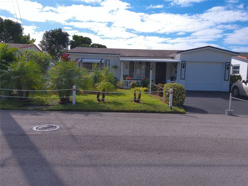 4600 Nw 43rd St, Lauderdale Lakes, FL, 33319-4632 | Card Image