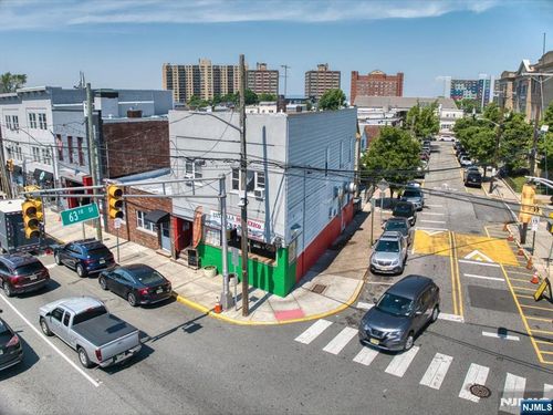 6245 Kennedy Blvd, North Bergen, NJ, 07047-3481 | Card Image