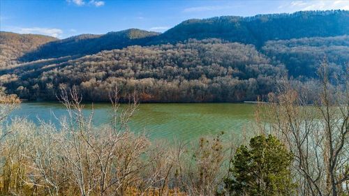 10495 Mullins Cove Rd, Whitwell, TN, 37397-7132 | Card Image