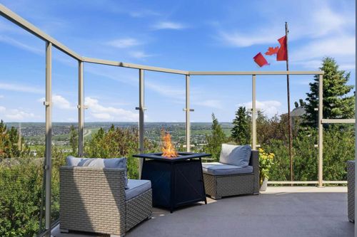 131 Edgebrook Cir Nw, Calgary, AB, T3A5A4 | Card Image
