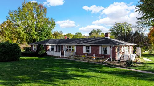 660 N 700 W, Hobart, IN, 46342-9618 | Card Image