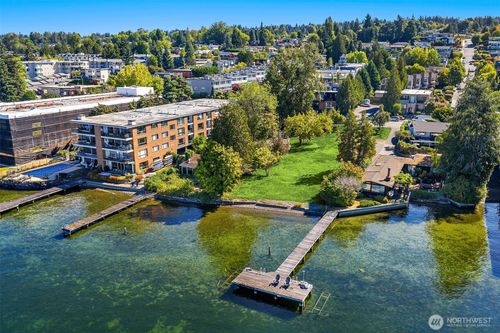 6211 Lake Washington Blvd Ne, Kirkland, WA, 98033-6803 | Card Image