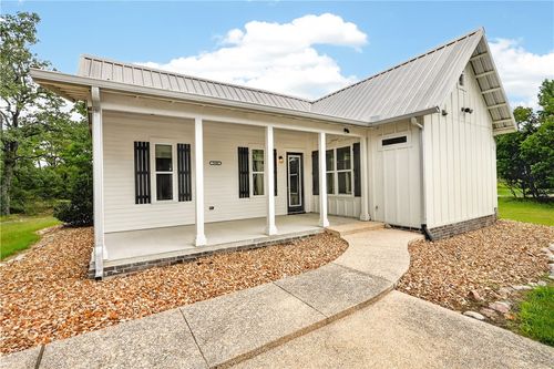 5440 Raymond Stotzer Pkwy, College Station, TX, 77845-7982 | Card Image