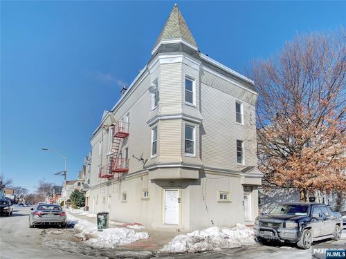 N 14 N 14th Street, East Orange, NJ, 07017 | Card Image