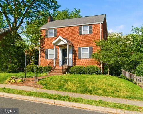 2101 N Kenilworth St, ARLINGTON, VA, 22205-3132 | Card Image