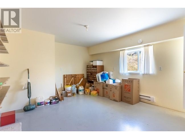 1396 Semlin Dr, House other with 5 bedrooms, 3 bathrooms and 2 parking in Cache Creek BC | Image 27