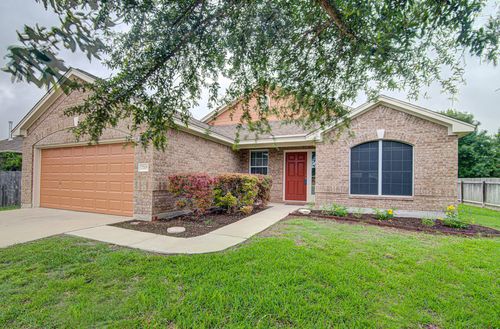 7705 Pebble Creek Dr, Georgetown, TX, 78628-3723 | Card Image