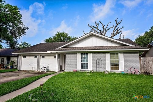 501 Magdalena Drive, Victoria, TX, 77904 | Card Image