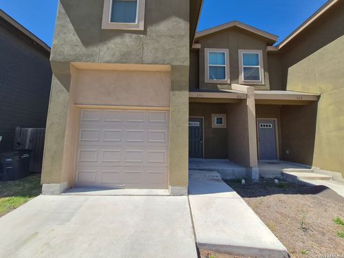 101-6611 Mia Way, San Antonio, TX, 78233-4247 | Card Image