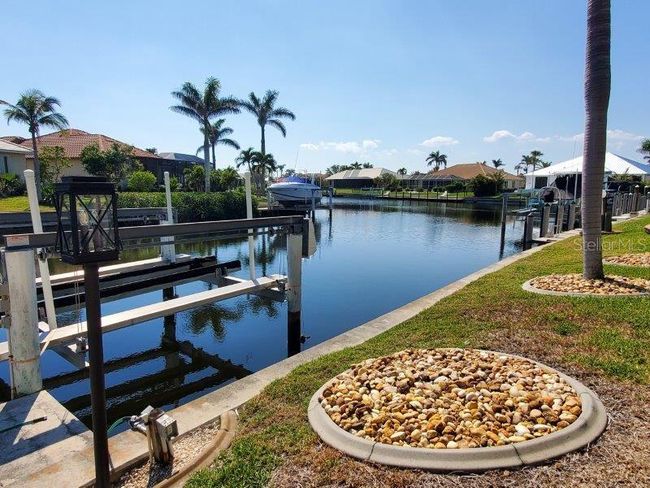 1601 Casey Key Dr, House other with 3 bedrooms, 2 bathrooms and null parking in PUNTA GORDA FL | Image 5