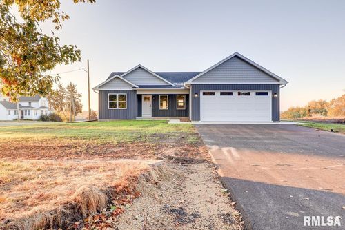 1024 11th Ave, Fulton, IL, 61252-1108 | Card Image