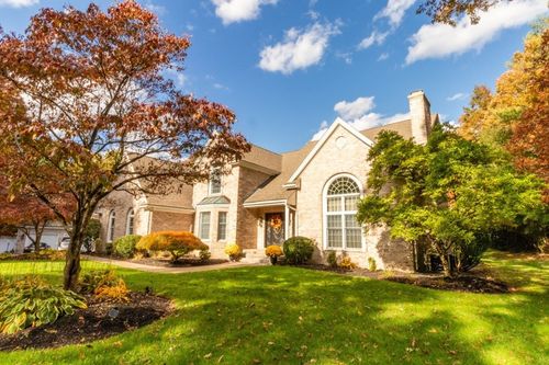 50 Wamsutta Way, Wrentham, MA, 02093-1873 | Card Image