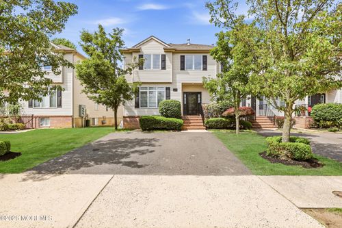 27 Windermere Street, Lakewood, NJ, 08701 | Card Image