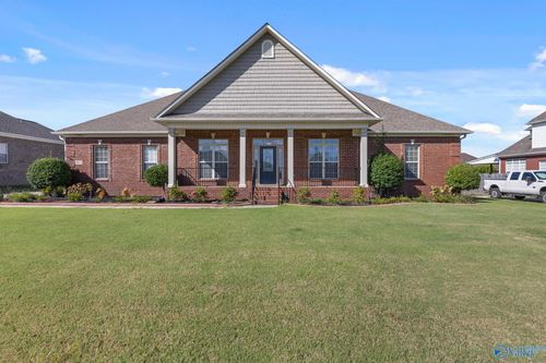 4905 Jenna Cir, Owens Cross Roads, AL, 35763-9165 | Card Image