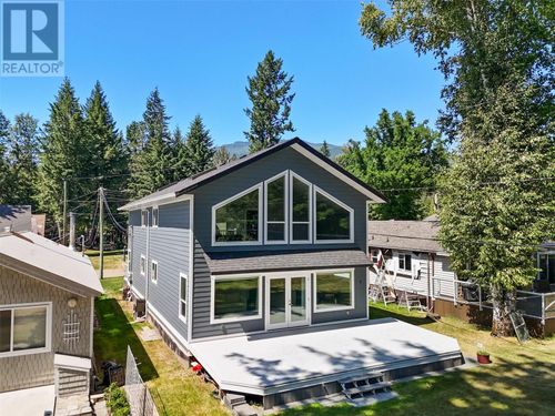 6-6924 Squilax-Anglemont Rd, Magna Bay, BC, V0E1M7 | Card Image