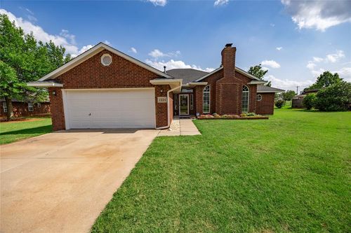1224 Carrie Ln Nw, Piedmont, OK, 73078-9569 | Card Image