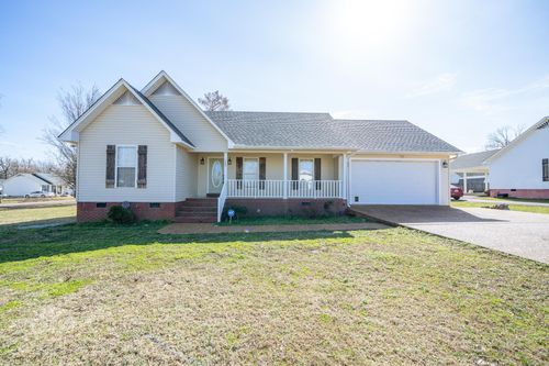 155 Greenwood Ave, Savannah, TN, 38372-3943 | Card Image