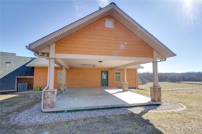 2445 Seiler Rd, House other with 3 bedrooms, 5 bathrooms and 2 parking in Alton IL | Image 56
