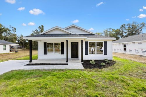 555 E Anderson Ave, BUSHNELL, FL, 33513-6121 | Card Image