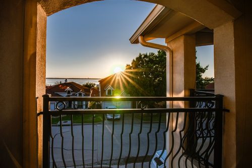 1913 Huron Dr, Rockwall, TX, 75087-6530 | Card Image