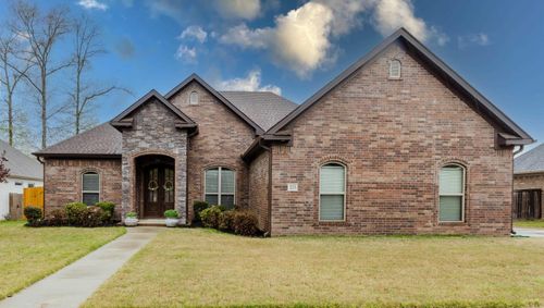 2125 Avondale Dr, Benton, AR, 72019-8090 | Card Image