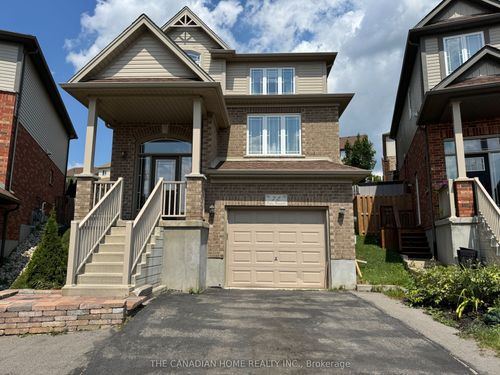 72 Oakes Cres, Guelph, ON, N1E0J6 | Card Image