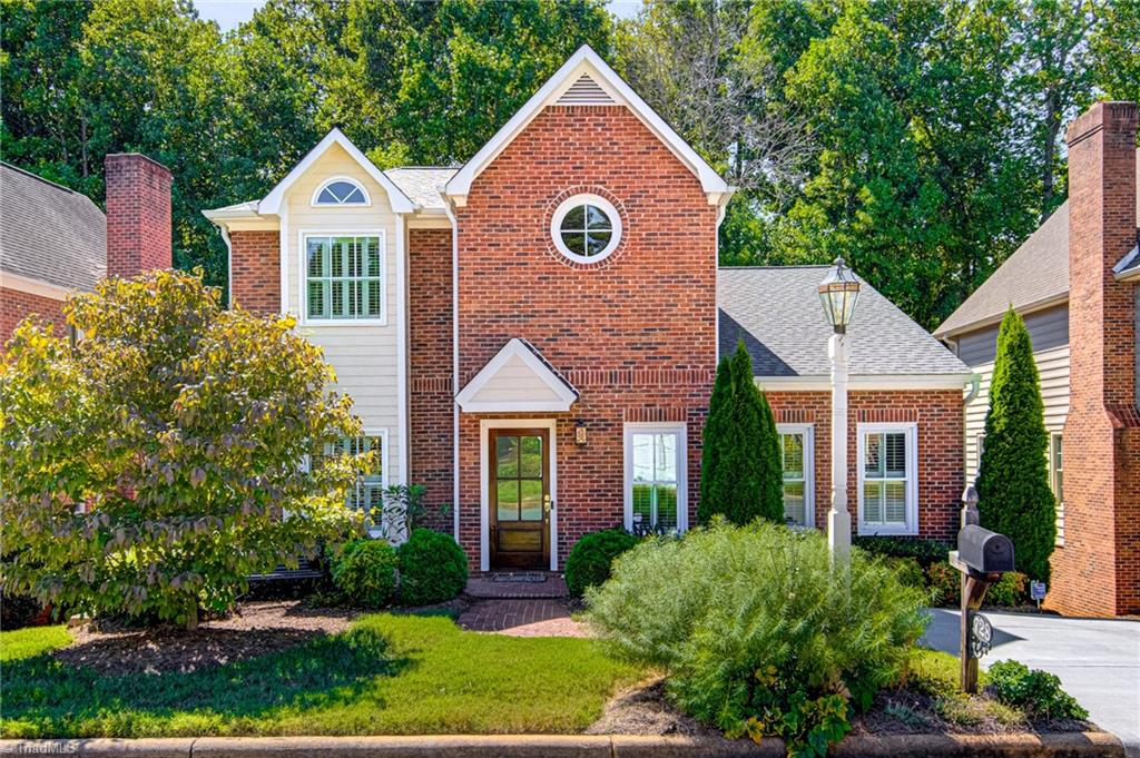 Mitch Dr, Winston Salem, NC 27104