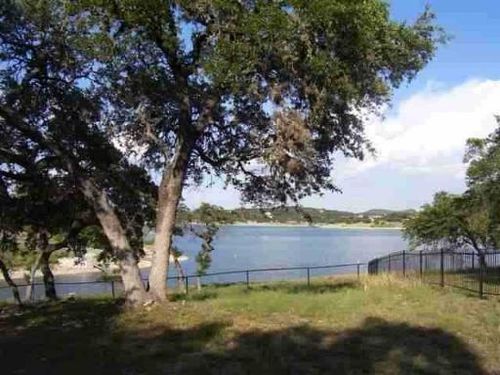 247 Oak Hideaway Dr, Canyon Lake, TX, 78133-5020 | Card Image