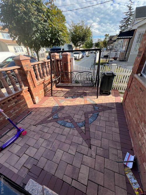 12032 147th St, Jamaica, NY, 11436-1542 | Card Image