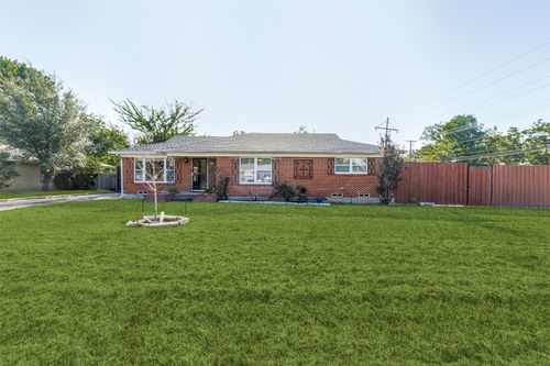 1916 Melody Ln, Garland, TX, 75042-8441 | Card Image