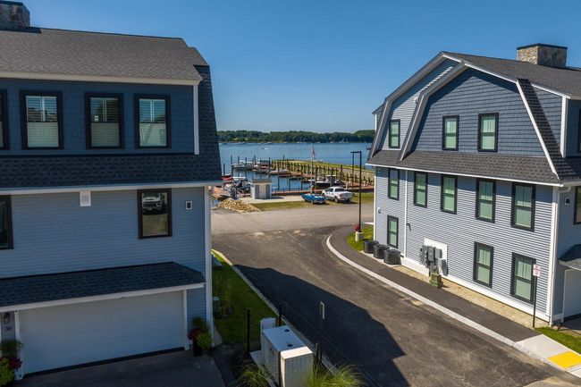 22 Little Bay Dr, House other with 3 bedrooms, 4 bathrooms and null parking in Dover NH | Image 27