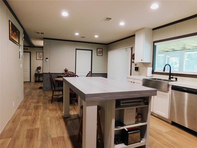 1305 Boyd Rd, Home with 3 bedrooms, 2 bathrooms and 2 parking in Bronson TX | Image 27