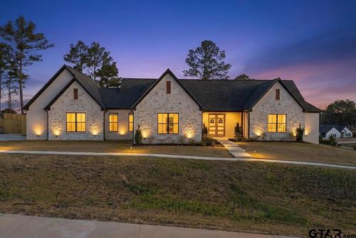 12181 Oak Grove Dr, Tyler, TX, 75706-5951 | Card Image