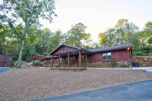 7274 Alamo Rd, Tell City, IN, 47586-9056 | Card Image